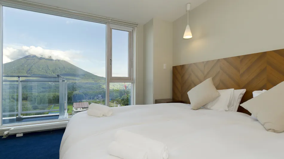 Niseko Landmark View