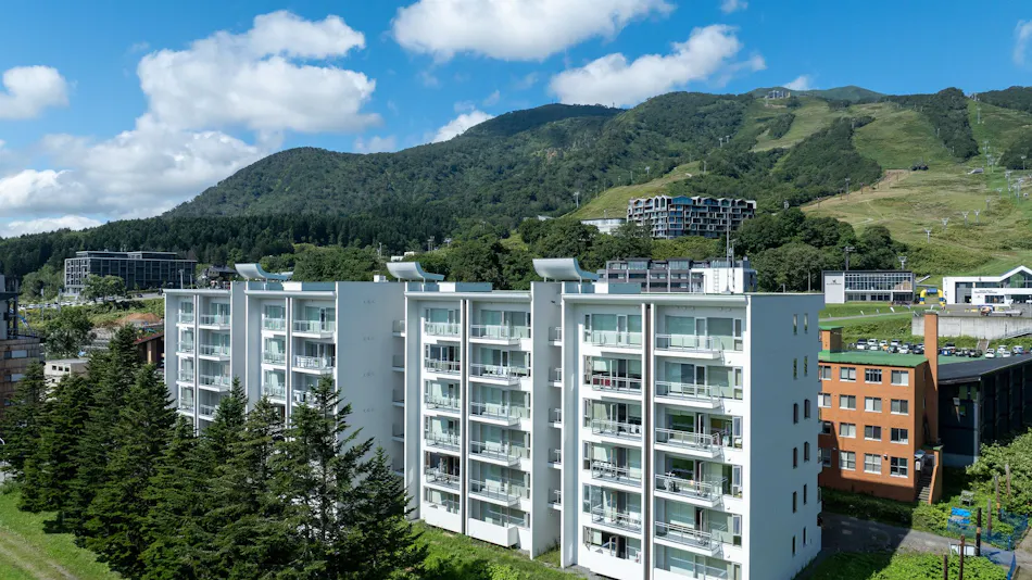 Niseko Landmark View