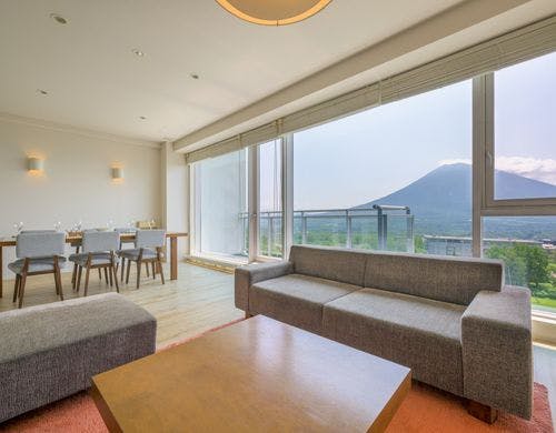 ２ベッドルームプレミアムリビング