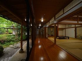 一棟貸別邸　満天の庭