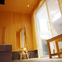 Bak mandi kayu hinoki yang harum