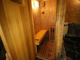 函館クラシックホテルズ