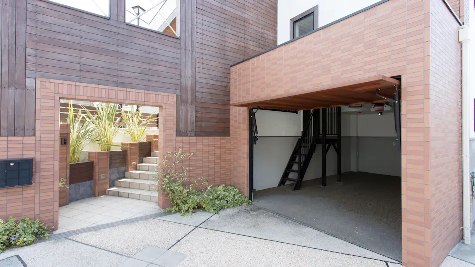 Hearth Inn Concept House Hoshida