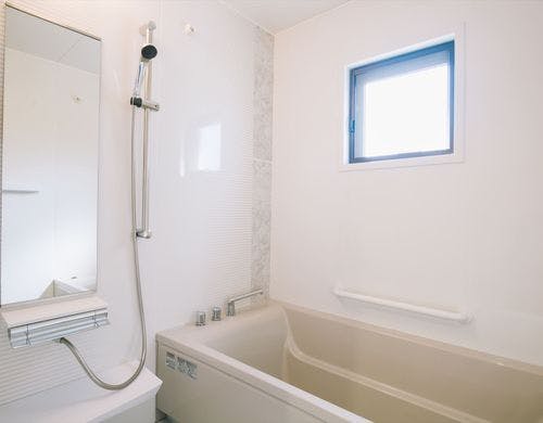 ［バスルーム］