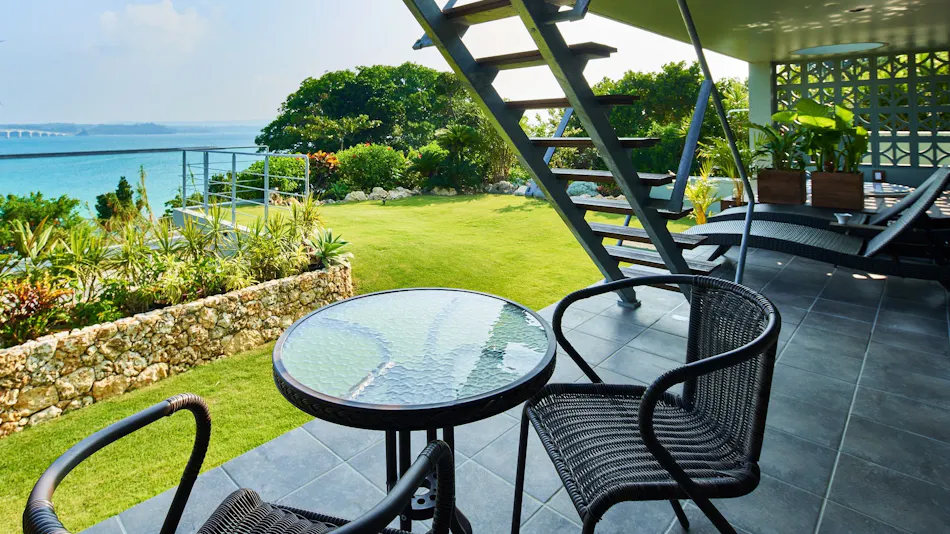 Oceanfront KouriStay