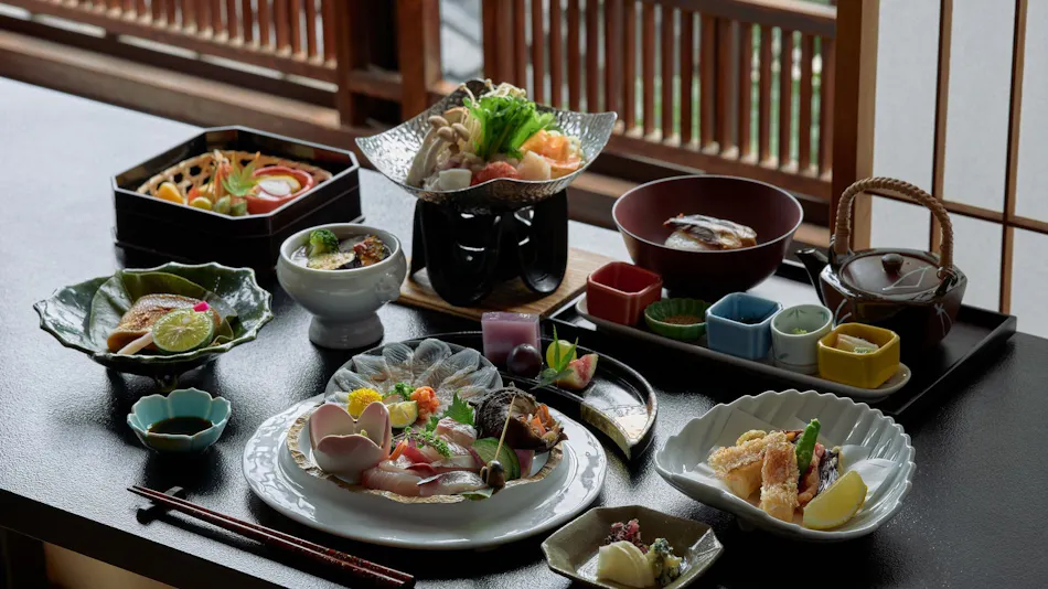"Wakasa-Obama Historic Townscape: Whole House Rental Traditional Japanese Inn 'Obama Machiya Stay'"