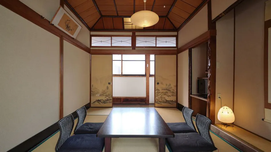 "Wakasa-Obama Historic Townscape: Whole House Rental Traditional Japanese Inn 'Obama Machiya Stay'"