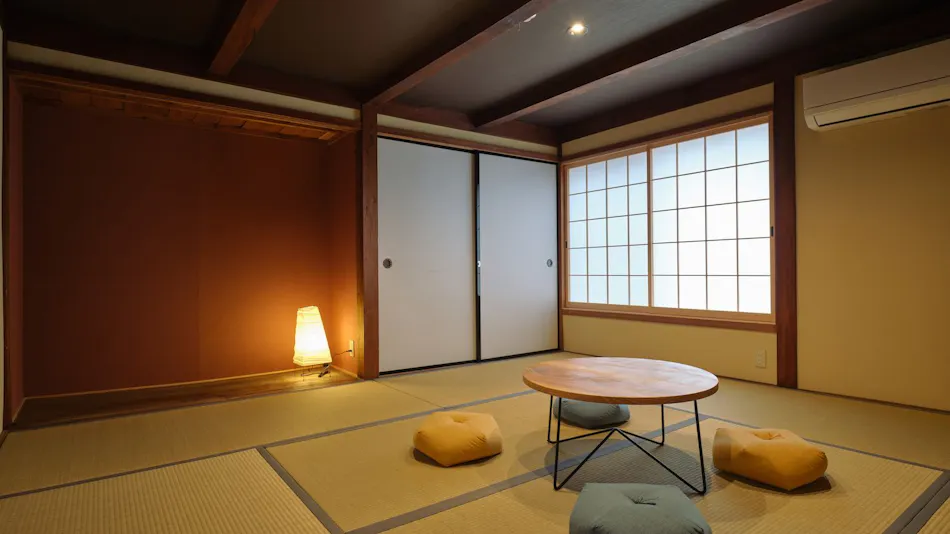 "Wakasa-Obama Historic Townscape: Whole House Rental Traditional Japanese Inn 'Obama Machiya Stay'"