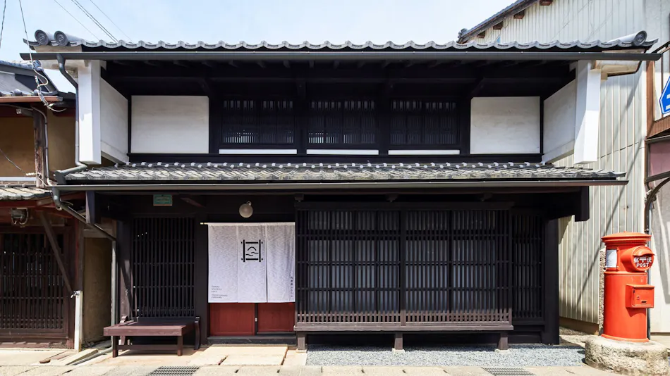 "Wakasa-Obama Historic Townscape: Whole House Rental Traditional Japanese Inn 'Obama Machiya Stay'"