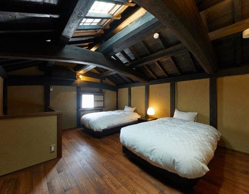 丹後街道つだ蔵棟1階部屋（蔵内部）