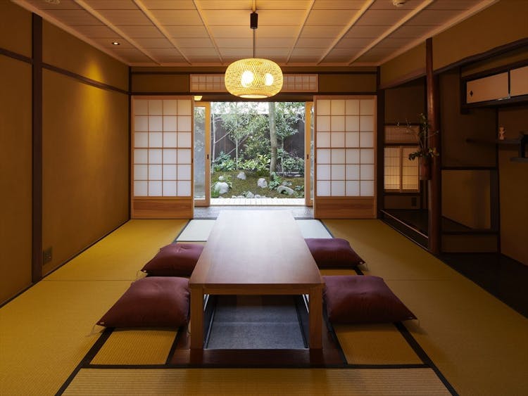 ＜京の温所 麩屋町二条4＞2階建て一軒家一棟貸のサムネイル画像