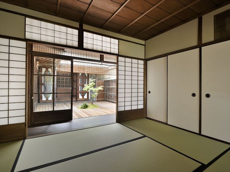 2階建て一軒家一棟貸のサムネイル画像