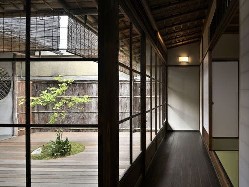 デッキスペース