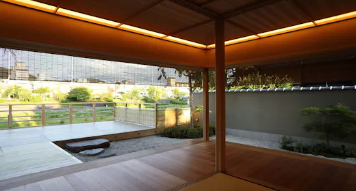 丸 和泉屋町
