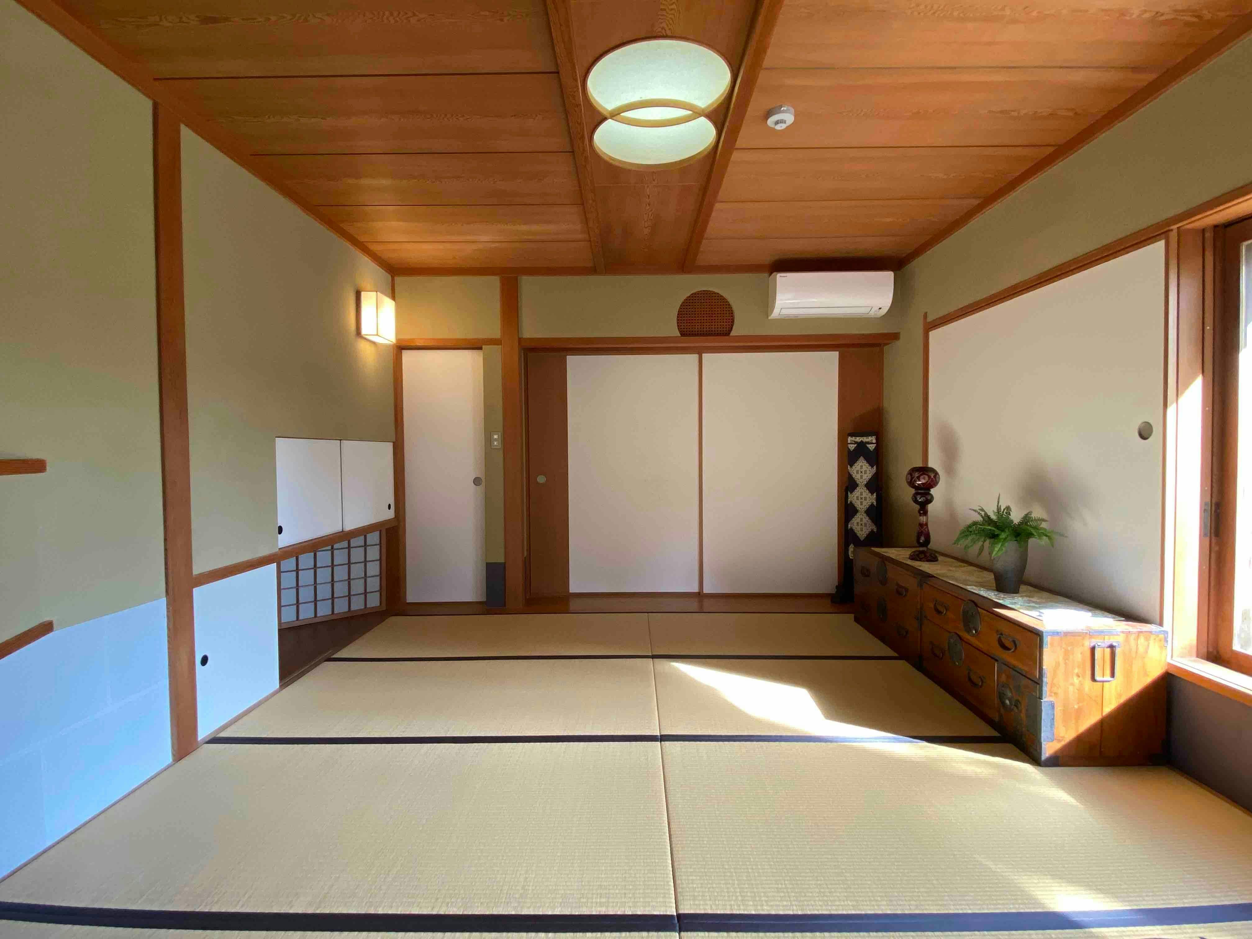 RAKUSAN