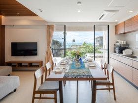 【沖縄県西海岸・東海岸の貸し別荘・コテージ・ヴィラ・コンドミニアム】恩名ビーチスクエア