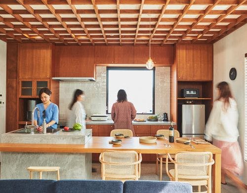 調理器具、食器などは全て揃っています。