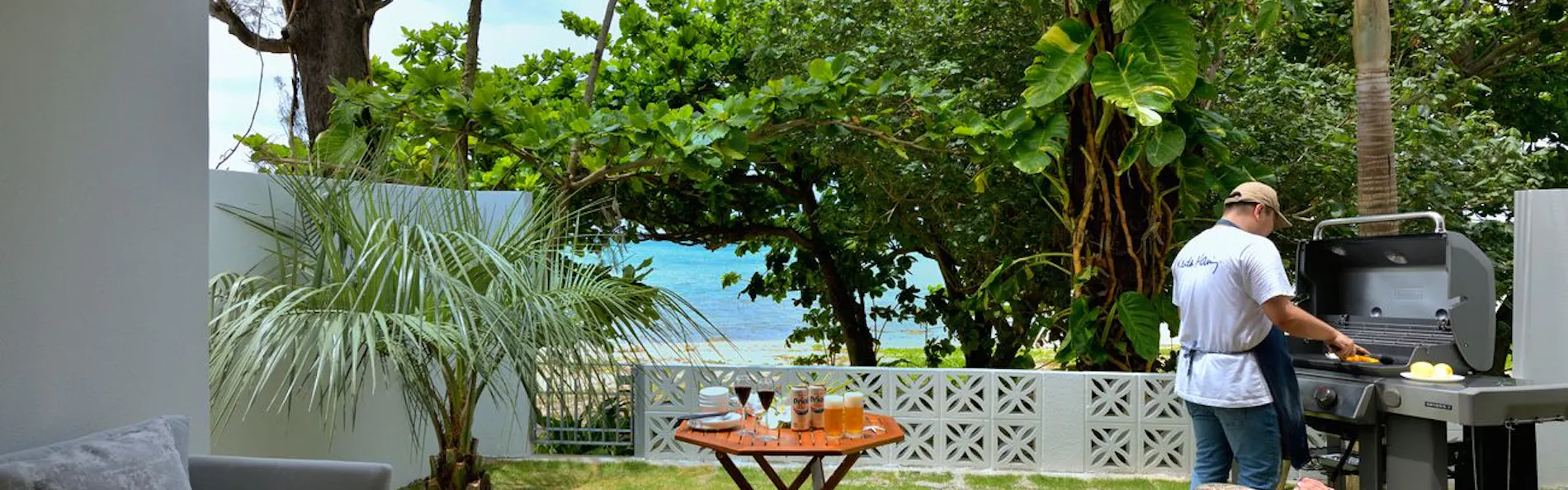 VILLA VALIOSA ON THE BEACH