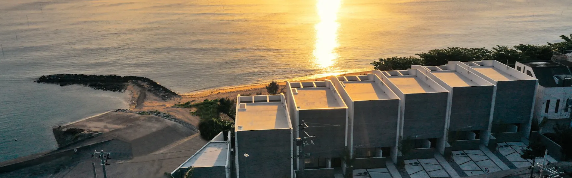 VILLA VALIOSA ON THE BEACH