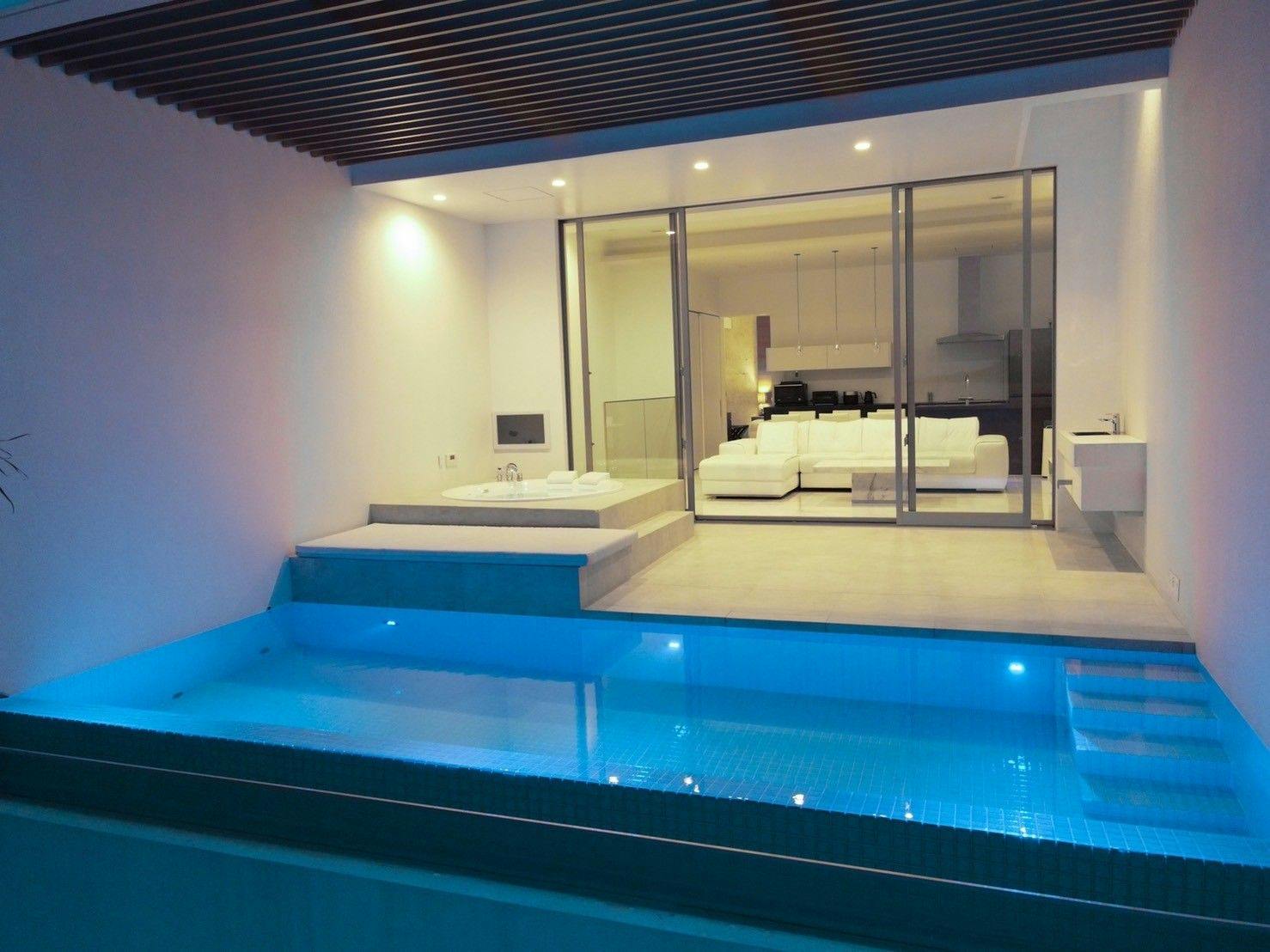 VILLA VALIOSA ON THE BEACH