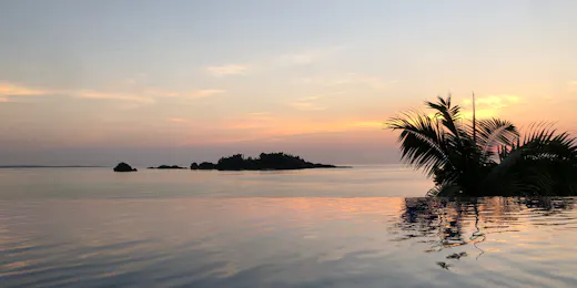 VILLA VALIOSA ON THE BEACH