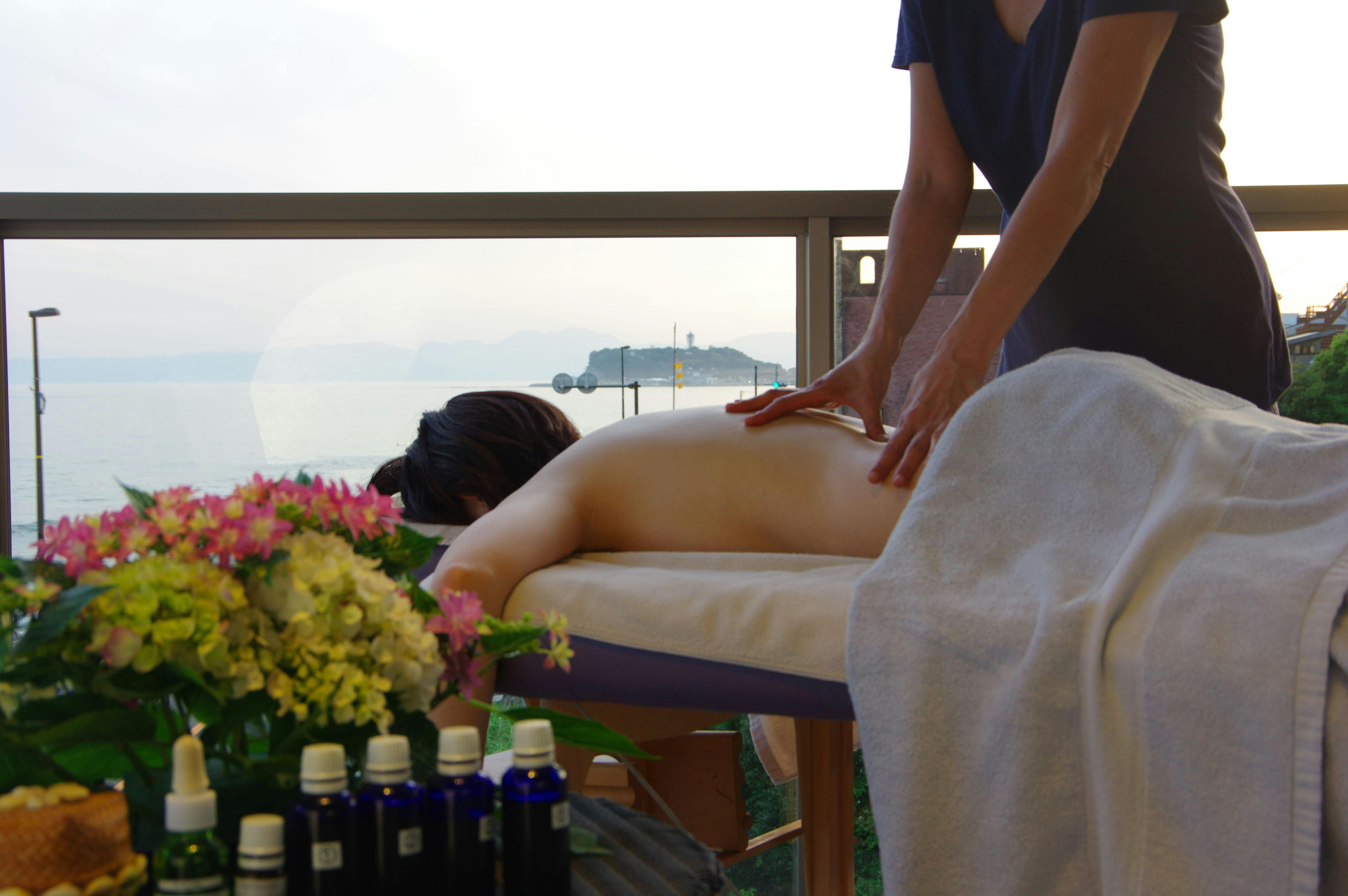 เรายังมีบริการจัดการนวดและสปาให้ด้วย