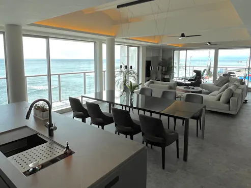 ชั้น 3 อาคารฝั่งตะวันตก