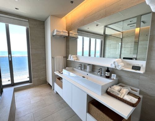 西棟2階パウダールーム