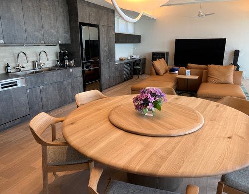 東棟ダイニング