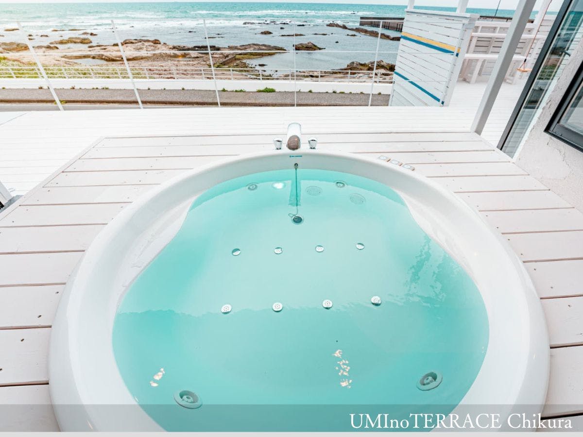 UMInoTERRACE