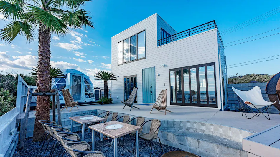 UMInoTERRACE