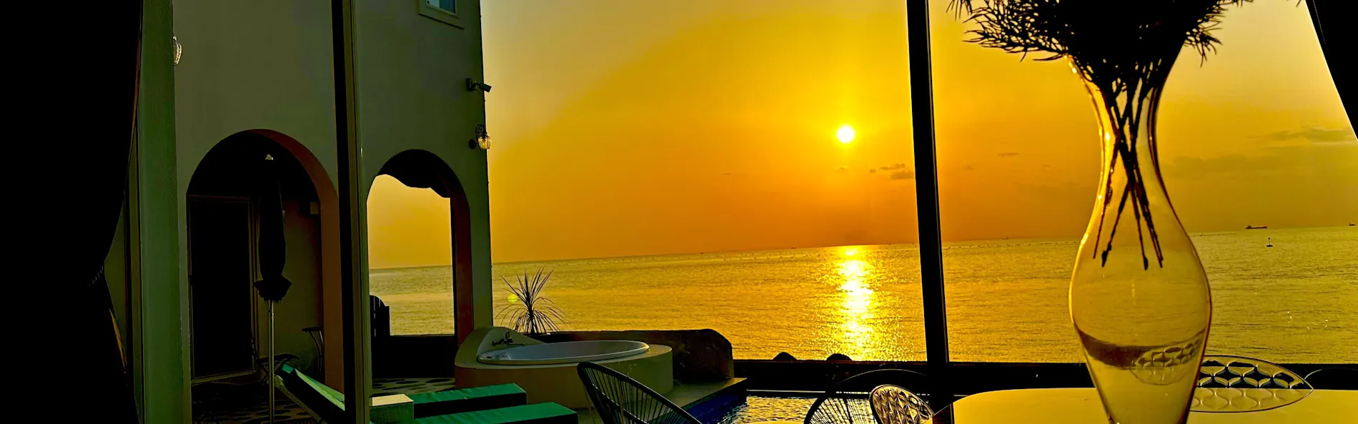 THE VILLA -SANTORINI AWAJI-
