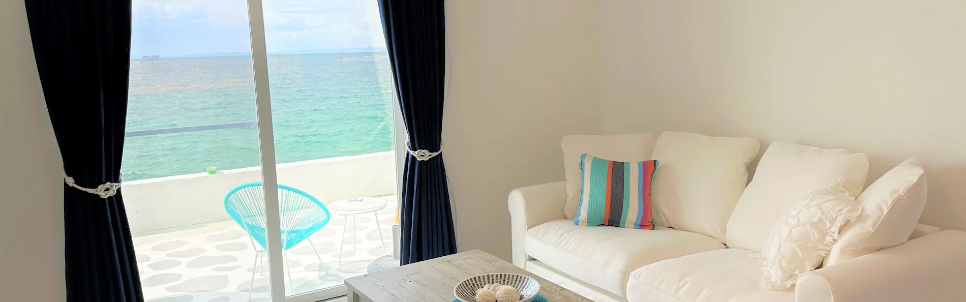 THE VILLA -SANTORINI AWAJI-