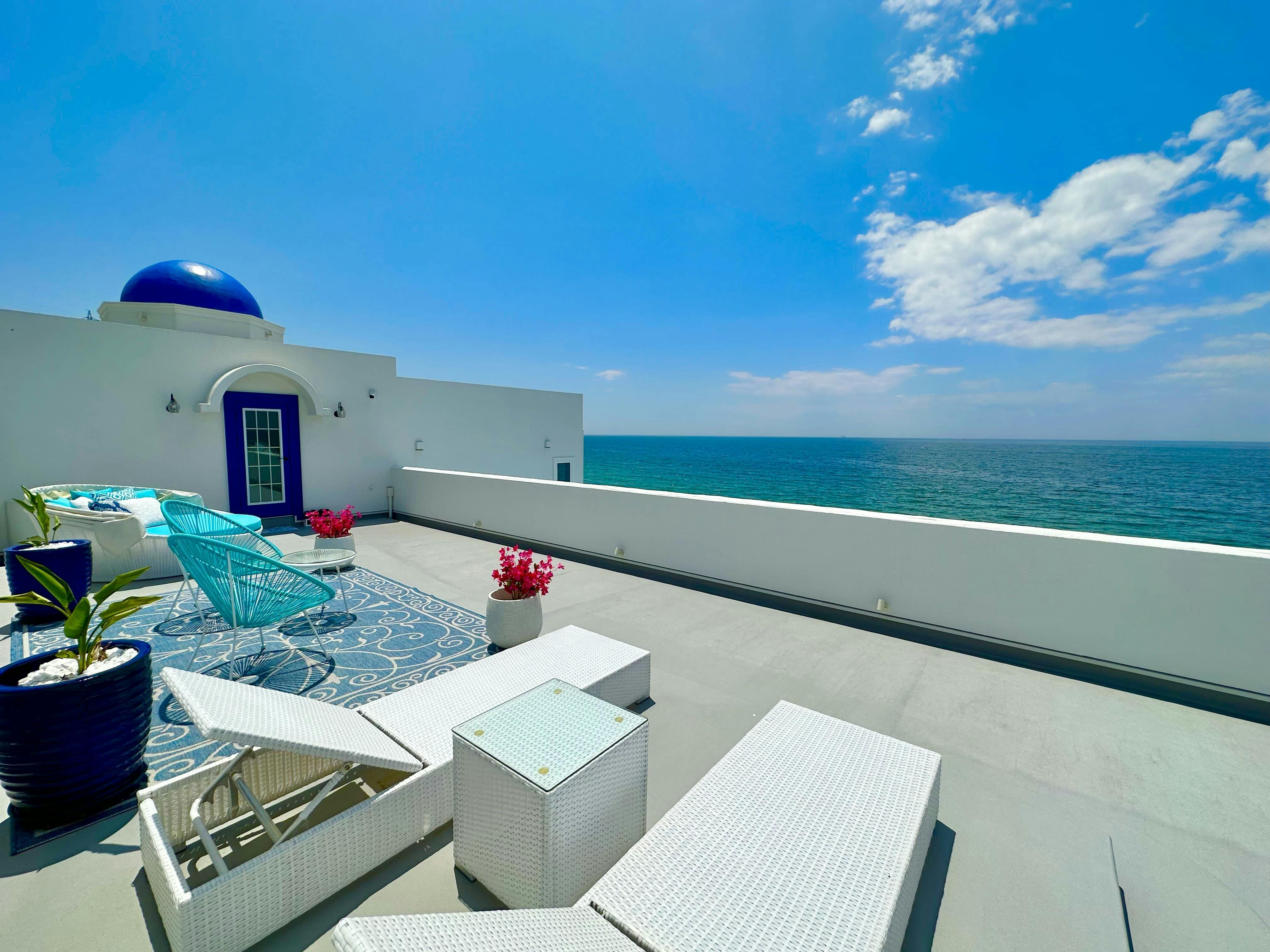 THE VILLA -SANTORINI AWAJI-