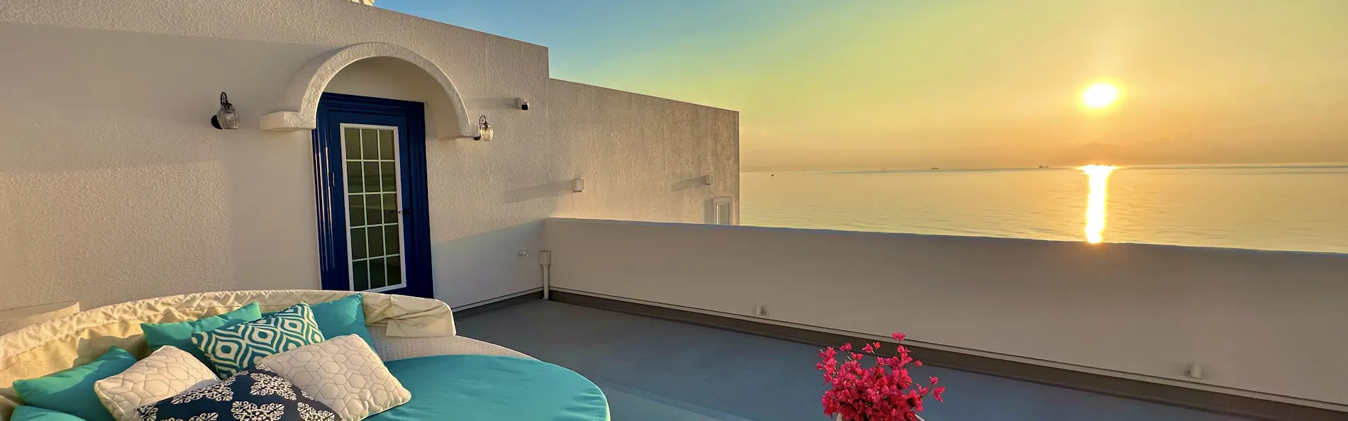 THE VILLA -SANTORINI AWAJI-