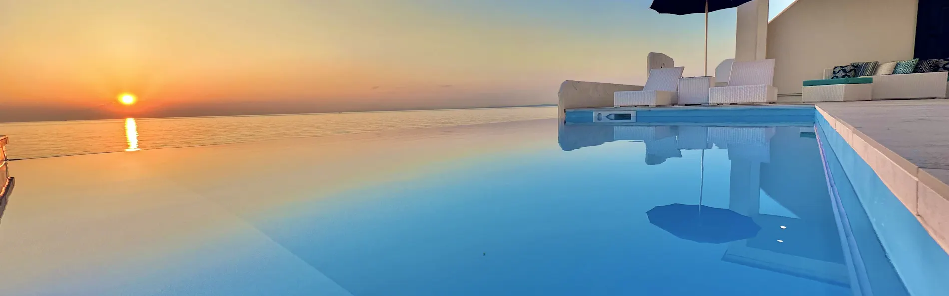 THE VILLA -SANTORINI AWAJI-