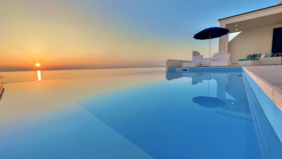 THE VILLA -SANTORINI AWAJI-