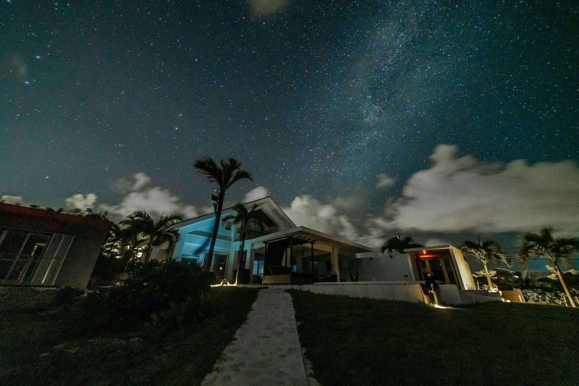 Alivio Mira el mar