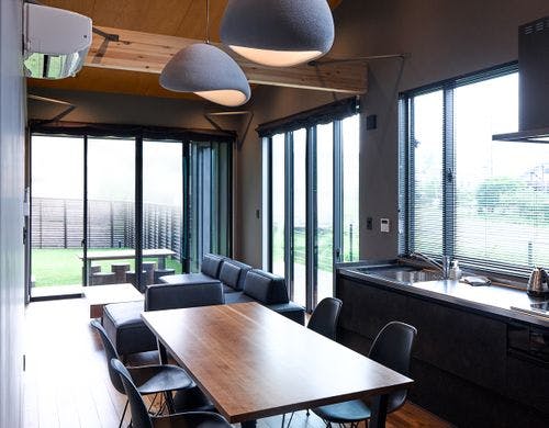 Black棟ダイニング