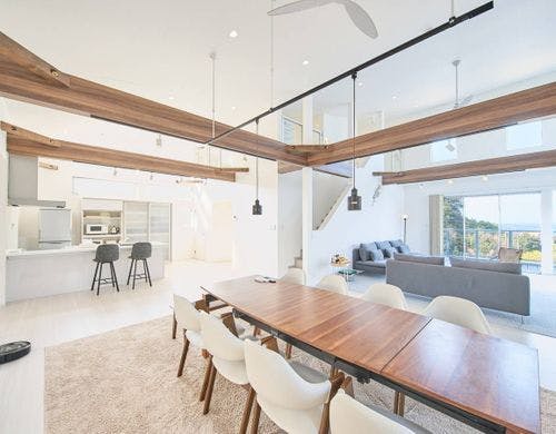 リビングダイニング全景