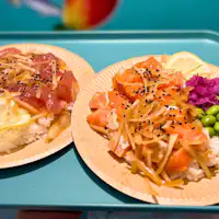 다채로운 오키나와 플레이트 요리