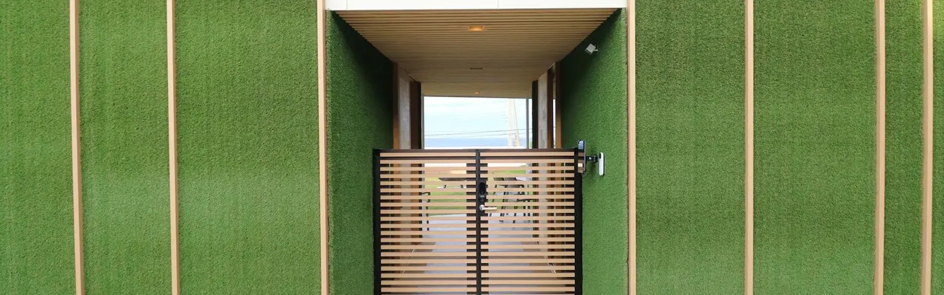 Dog Villa Holoholo
