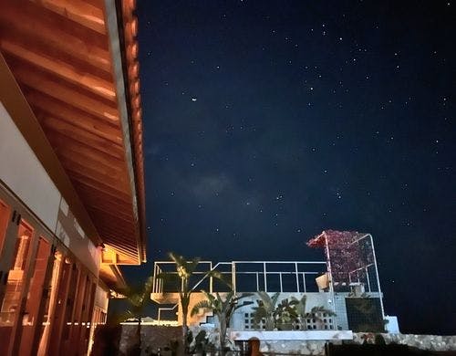 星空を見上げながら過ごす