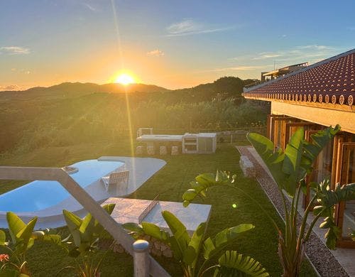 夕焼けを眺めることができる展望エリア