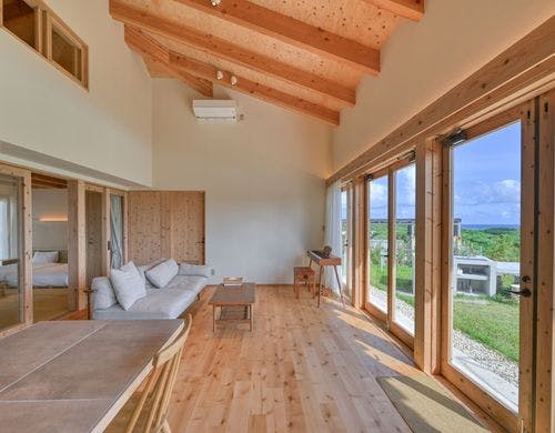 広々としたリビングスペース