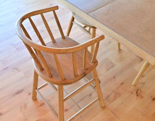 お子様用のチェア