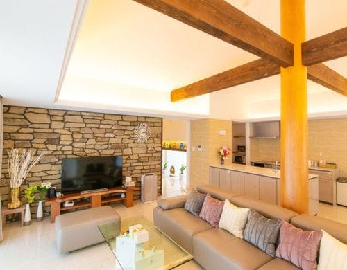 STARSUITE棟の寝室広々としたセミダブル