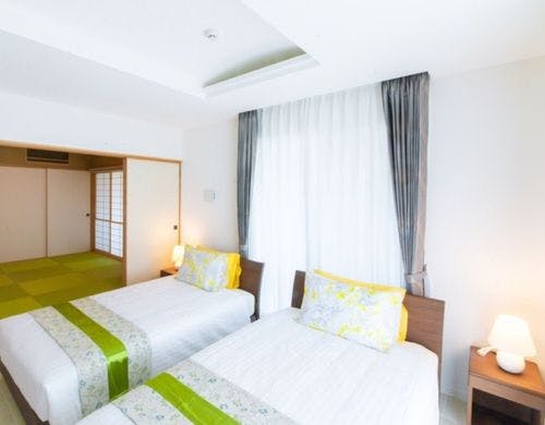 ＳＥＡＳＵＩＴＥ棟の和室と洋室