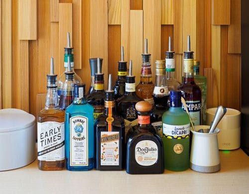 ラウンジ（ミニバー一例）