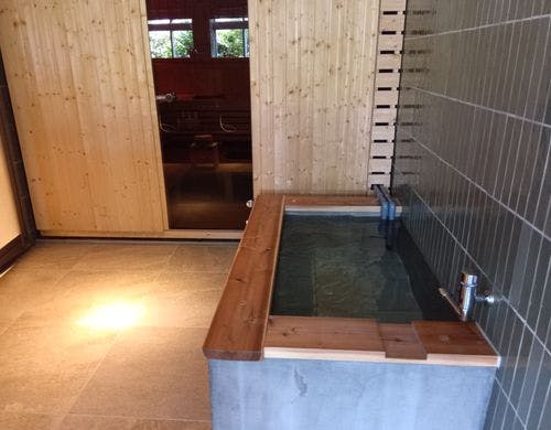 水風呂チラー有